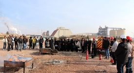 بازدید دانشجویان دانشگاه آزاد جاجرم از معدن بوکسیت، کارخانه آلومینا و تولید شمش آلومینیوم به مناسبت هفته پژوهش