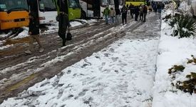 جلوه ارزشمندی از انضباط و کارآمدی ناوگان آمد و شد کارکنان فولاد خراسان در روزهای برفی آذرماه