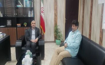 نشست صمیمانه مهندس حکیمی مدیر منابع انسانی و امور اجتماعی شرکت صنعت فولاد شادگان با دکتر صالح زاده فرماندار شهرستان شادگان