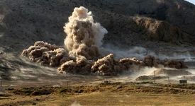 تامین مواد ناریه و گازوییل، چالش‌های اصلی معدنکاران