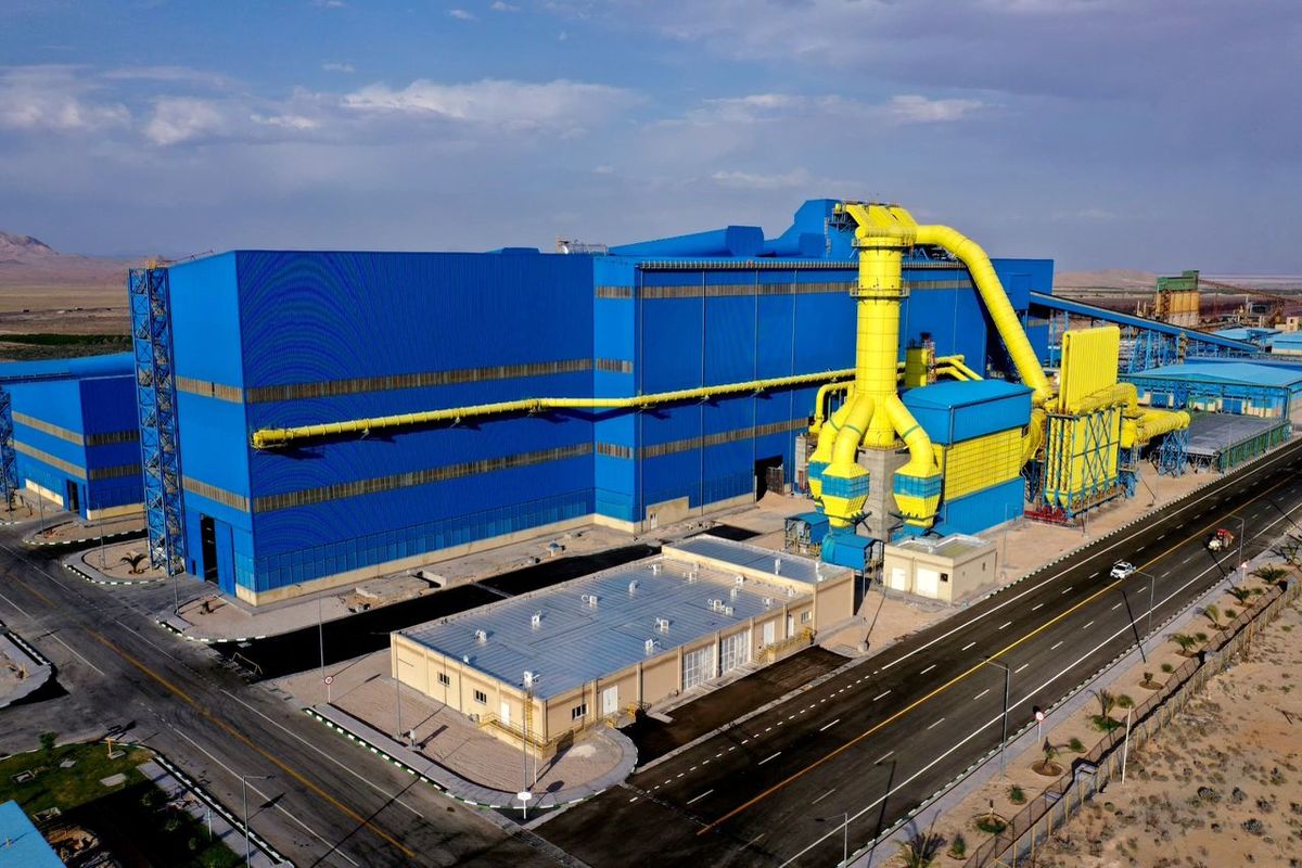 تداوم رشد تولید و فروش شرکت فولاد غدیر نی‌ریز /عملکردی فراتر از برنامه در مهرماه