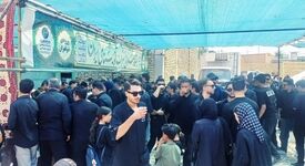 خدمت‌رسانی شرکت آلومینای ایران به عزاداران حسینی با برپایی ایستگاه صلواتی در جاجرم