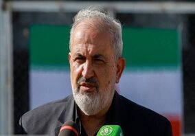 وزیر صمت در زنجان تاکید کرد: لزوم جلوگیری از خام فروشی فولاد