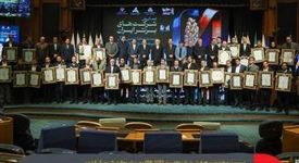  فولاد مبارکه تنها فولادساز در جمع ۱۰ شرکت برتر کشور/ درخشش فولاد مبارکه با کسب رتبه‌های اول فروش و بازده فروش در گروه فلزات آهنی و رتبه‌های سوم ارزش‌افزوده، سودآوری، اشتغال‌زایی و ارزش بازار