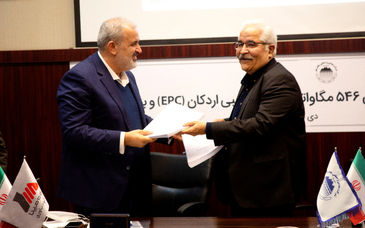 چادرملو و مپنا قرارداد ساخت دو نیروگاه 546 مگاواتی سیکل ترکیبی امضا کرد