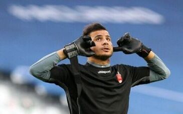چرا حامد لک بعد از باخت پرسپولیس خندید؟