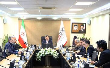 در جلسه پایش اهداف معدنی برنامه هفتم پیشرفت؛تأکید سمیعی‌نژاد بر تسریع در انجام تکالیف قانونی ایمیدرو در برنامه هفتم

