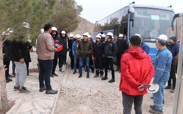 بازدید علمی دانشجویان، اساتید و مدیر گروه رشته ی معدن دانشگاه صنعتی شاهرود از معدن بوکسیت و کارخانه آلومینای ایران