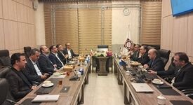 برگزاری نشست مشترک اپال کانی پارس و بانک صادرات با هدف تقویت همکاری‌های فی مابین جهت تامین منابع مالی تولید و طرح های توسعه ای 