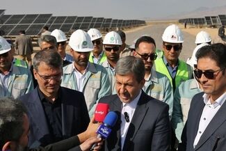 تمجید استاندار اصفهان از ایستادگی فولاد مبارکه پای خودتامینی انرژی