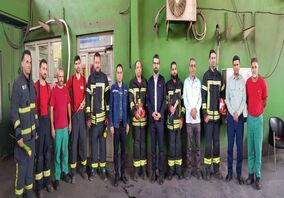 معاون منابع انسانی و امور اجتماعی با کارکنان آتش نشانی و ایمنی فولاد خوزستان دیدار نمود