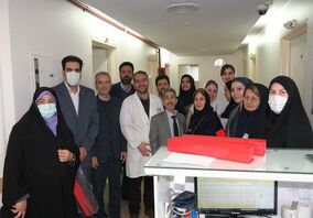 تکریم کادر درمان بیمارستان البرز و درمانگاه فولاد توسط کارکنان ایمیدرو