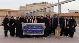 بازدید دانش‌آموزان مدارس جاجرم و سنخواست از شرکت آلومینای ایران