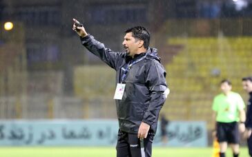 حسینی: بازی مقابل پرسپولیس در این اتمسفر صدر جدول دشوار است

