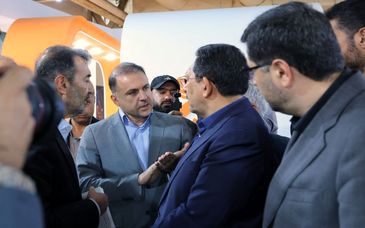 بازدید وزیر صمت از غرفه شرکت ملی صنایع مس ایران در نمایشگاه ایران کانمین ۲۰۲۵