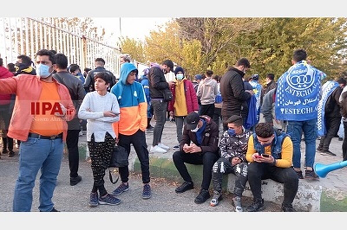 اولین حضور تماشاگران پس از ۲ سال در ورزشگاه آزادی
