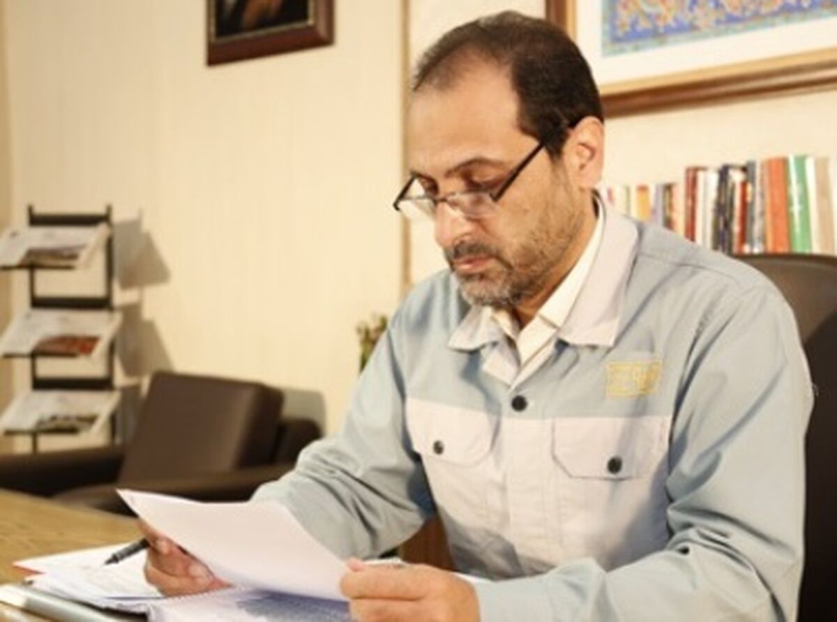 مدیر روابط عمومی فولاد مبارکه در یادداشتی به مناسبت روز خبرنگار عنوان کرد: دیده بانان جامعه، تصویرگران زندگی