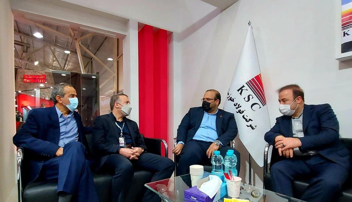 فولاد خوزستان با جدیت تملک فولاد اکسین را دنبال می‌کند