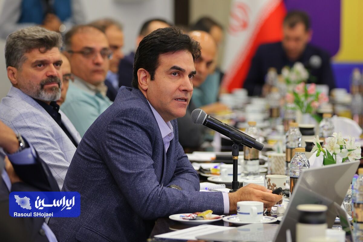 مدیر سلامت و ایمنی فولاد مبارکه خبر داد: اجرای بیش از ۱۵ هزار اقدام اصلاحی برای ارتقای ایمنی فرایند


