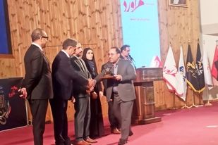 کسب تندیس و لوح تقدیر یازدهمین همایش سراسری رضایتمندی مشتری توسط شرکت آلومینای ایران