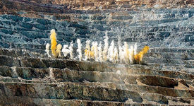 میزان رعایت استانداردهای زیست‌محیطی‌ در بخش معدن بررسی شد؛ آسیب‌های معدن‌کاری آلاینده