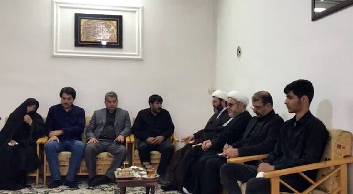 هدیه رهبری به دختر یکی از متوفیان حادثه انفجار معدن طبس