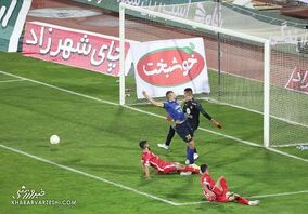 ستاره نیمکت نشین، چشم فرهاد را گرفت!

