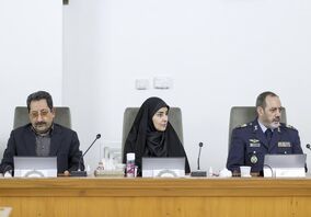 عکس روز: وزیر صمت در نخستین جلسه هیأت دولت