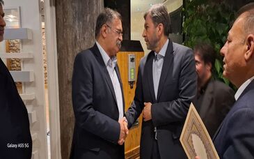 مدیرعامل ذوب‌آهن اصفهان به همراه استاندار با خانواده سردار شهید محمدرضا زاهدی دیدار کرد