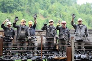 شرکت معادن زغالسنگ البرزشرقی در مسیر توسعه با تمرکز بر کیفیت تولید

