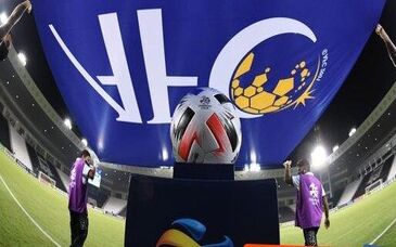 AFC به استقلال و پرسپولیس ظلم می کند/ خاطره تلخم با پیراهن آبی را هرگز فراموش نمی کنم/ سپاهان ریسکی بازی می کند و استرس استقلال را ندارد

