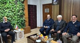 دیدار مدیرعامل با استاندار خوزستان و ارائه گزارش طرح‌های ملی شرکت