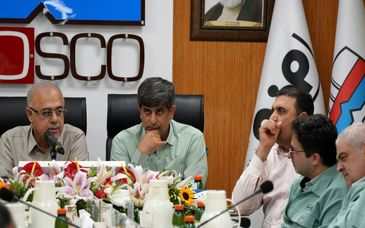 استاندار هرمزگان در جلسه پایش وضعیت شرکت فولاد هرمزگان: استانداری تمام‌قد در خدمت توسعه و تکمیل زنجیره فولاد است