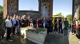 آیین غبار روبی و عطر افشانی یادمان شهدای شرکت فولاد خوزستان