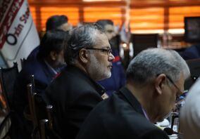 قائم مقام دانشگاه آزاد اسلامی کشور:فولاد اکسین خوزستان افتخار صنعت ایران است