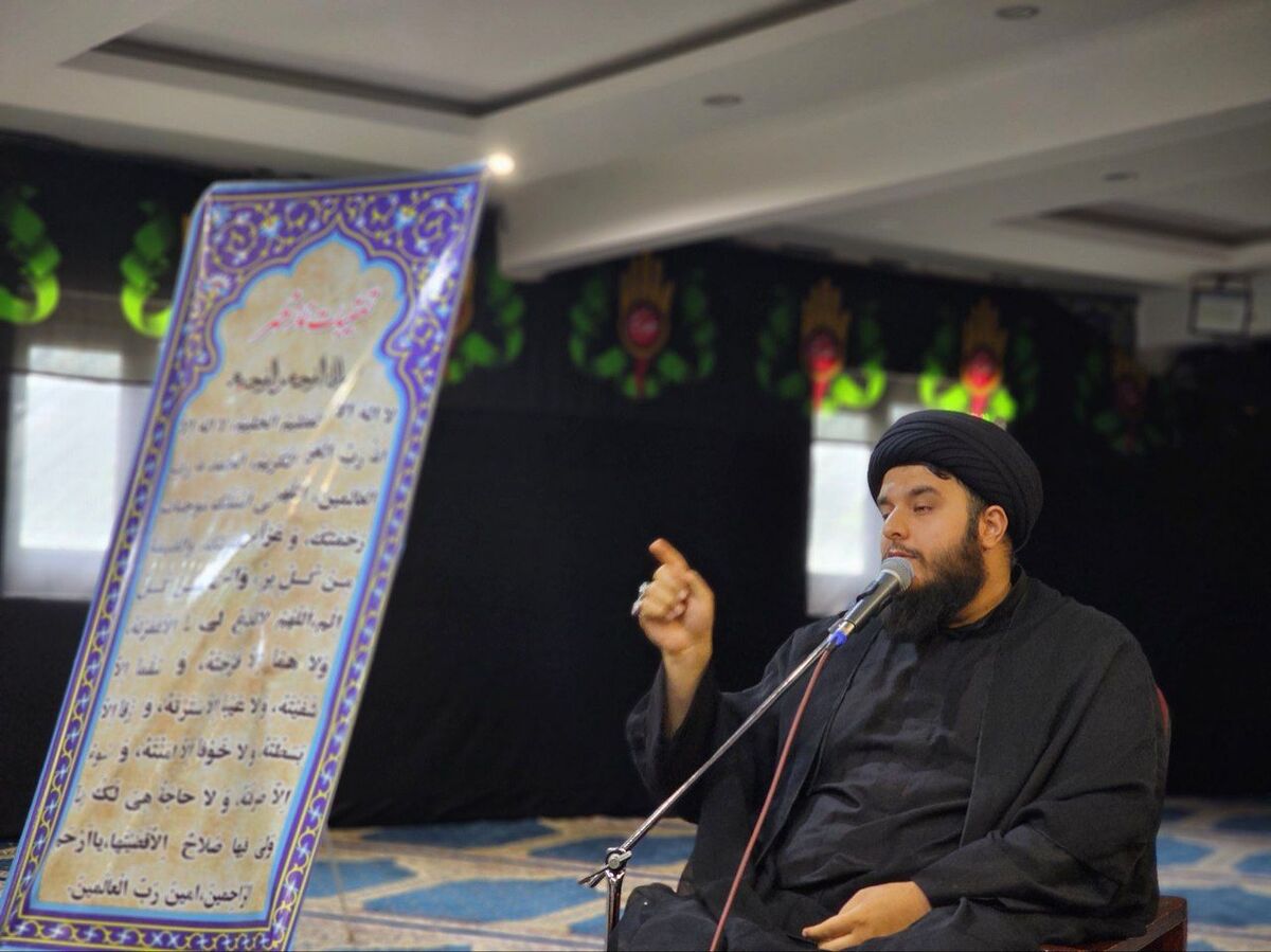 برگزاری مراسمات فرهنگی و مذهبی در شرکت فولاد اکسین خوزستان در کنار تولید،رکن اصلی فعالیت‌ها هستند

