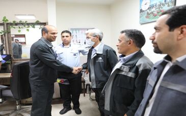 از پرستاران گل‌گهر تجلیل شد