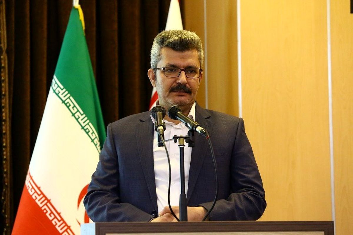 حضور ایمیدرو در پویش همگانی مهار پوکی استخوان/ انجام 2 مطالعه پژوهشی درباره سلامت استخوان کارکنان واحدهای تابعه ایمیدرو