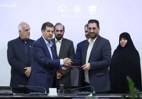 قطار شهری مشهد بر روی ریل ذوب آهن اصفهان