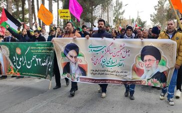 حضور پرشور مدیران و کارکنان شرکت آلومینای ایران در راهپیمایی ۲۲ بهمن شهرستان جاجرم