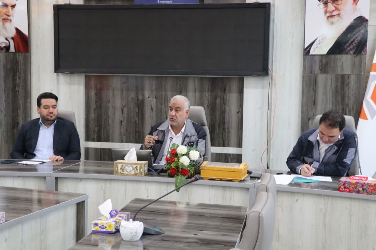 جلسه تولید شرکت آلومینای ایران با تأکید بر همدلی مدیریتی، روشنگری و تبیین اهداف سازمان برگزار شد