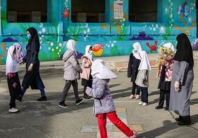 لزوم اجرای لایحه رتبه‌بندی معلمان از سال آتی/25 افزایش حقوق