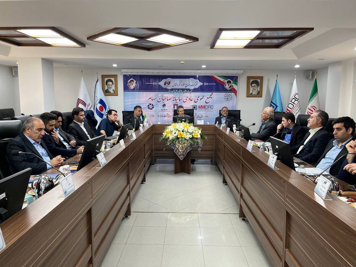 پیشرفت 51 درصدی طرح احداث کارخانه آهن اسفنجی بیجار