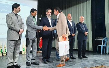 تجلیل از برترین‌های مهارتی ملی و استانی در خراسان شمالی/ شرکت آلومینای ایران لوح تقدیر  دریافت کرد