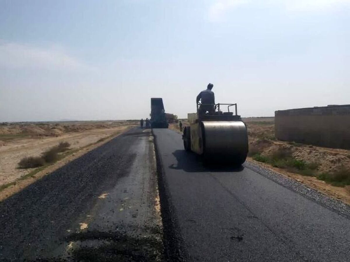 بهسازی راه دسترسی به معادن تنب گوراب، برازجان، خورموج و اهرم استان بوشهر

