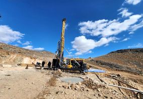 کشف معدن مس “شرق کوه سیاه” در اصفهان؛ گواهی رسمی به نام شرکت پایا صادر شد