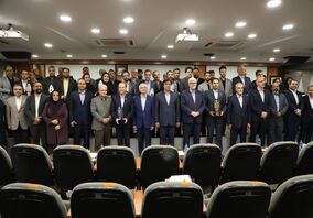 گزارش تصویری: میدکو تندیس زرین جایزه بین‌المللی مدیریت ‌دانشی (KM4D) را دریافت کرد

