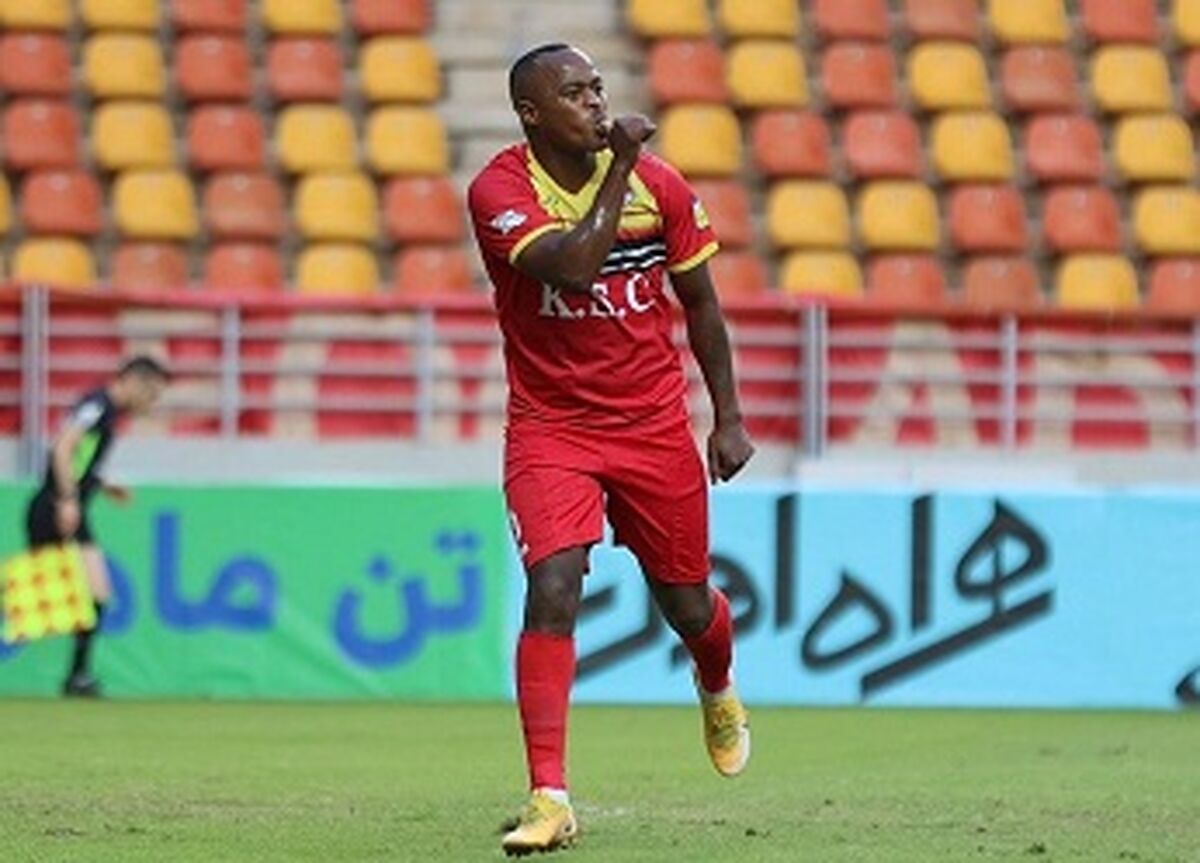 بازیکن اهل آفریقای جنوبی از دست پرسپولیس پرید