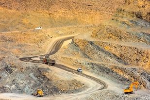 ۲ معدن طلا و یک معدن سنگ‌آهن آماده واگذاری