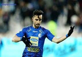 ارسلان مطهری به سیم آخر زد ؛ کنایه عجیب ستاره استقلال به پرسپولیسی‌ها

